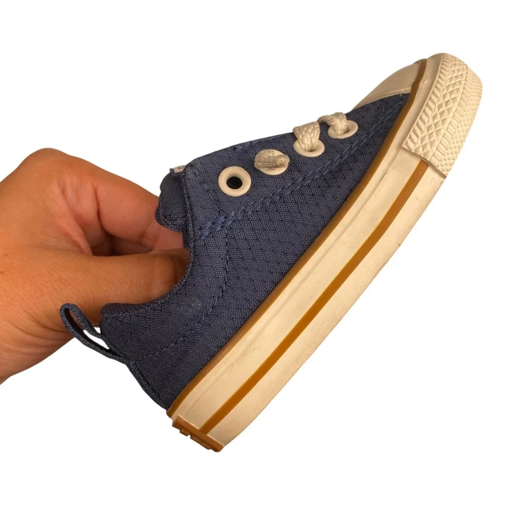 Converse All Star‎ Infant Sneakers Shoes Toddler Blue Lace Up Casual Size 4